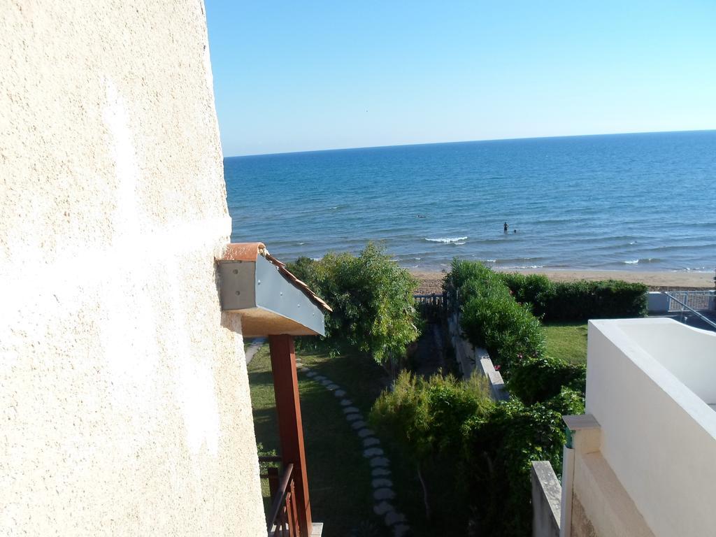 פוצאלו Villa Eva Sul Mare Area "A" חדר תמונה