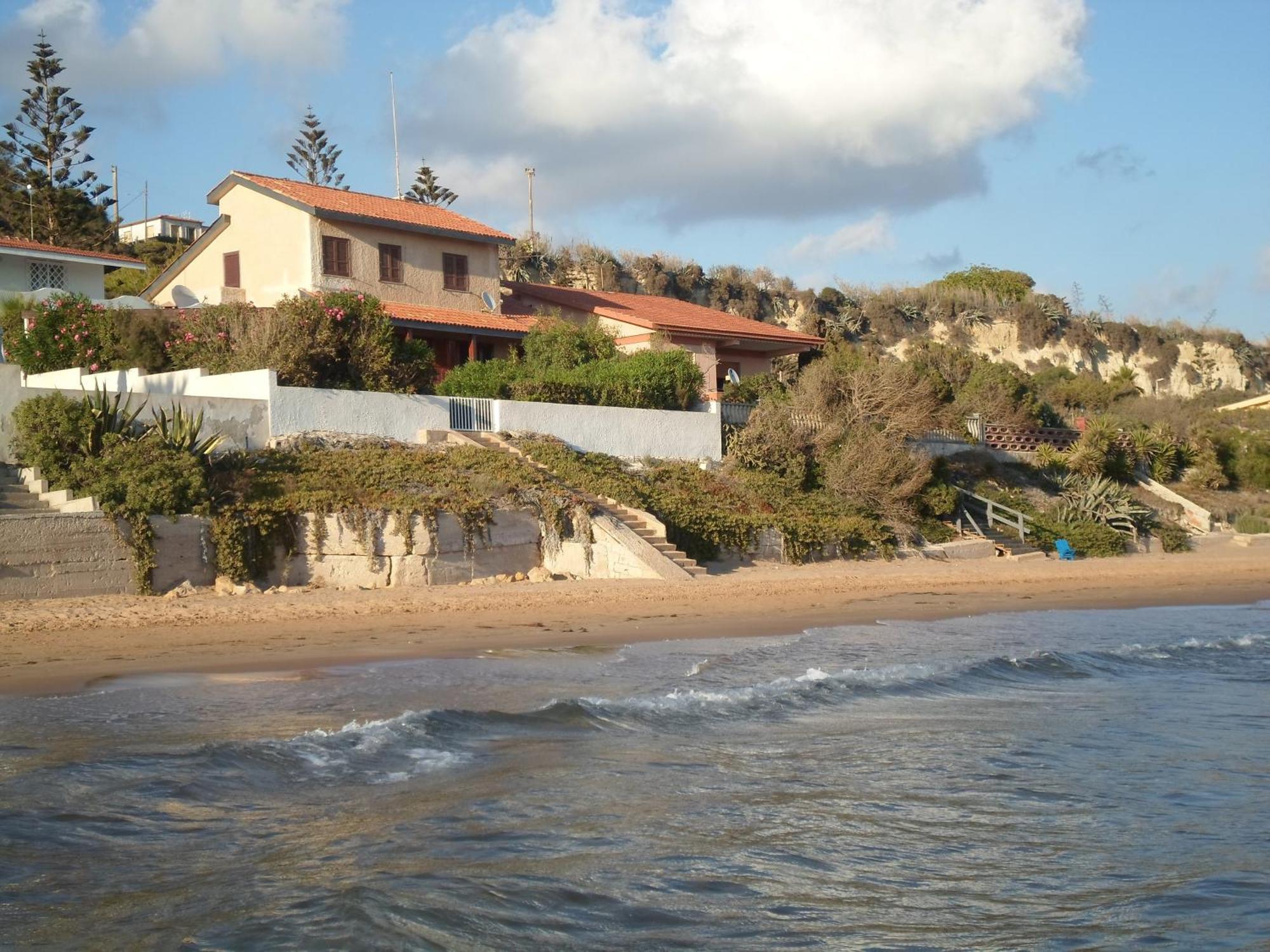 פוצאלו Villa Eva Sul Mare Area "A" מראה חיצוני תמונה