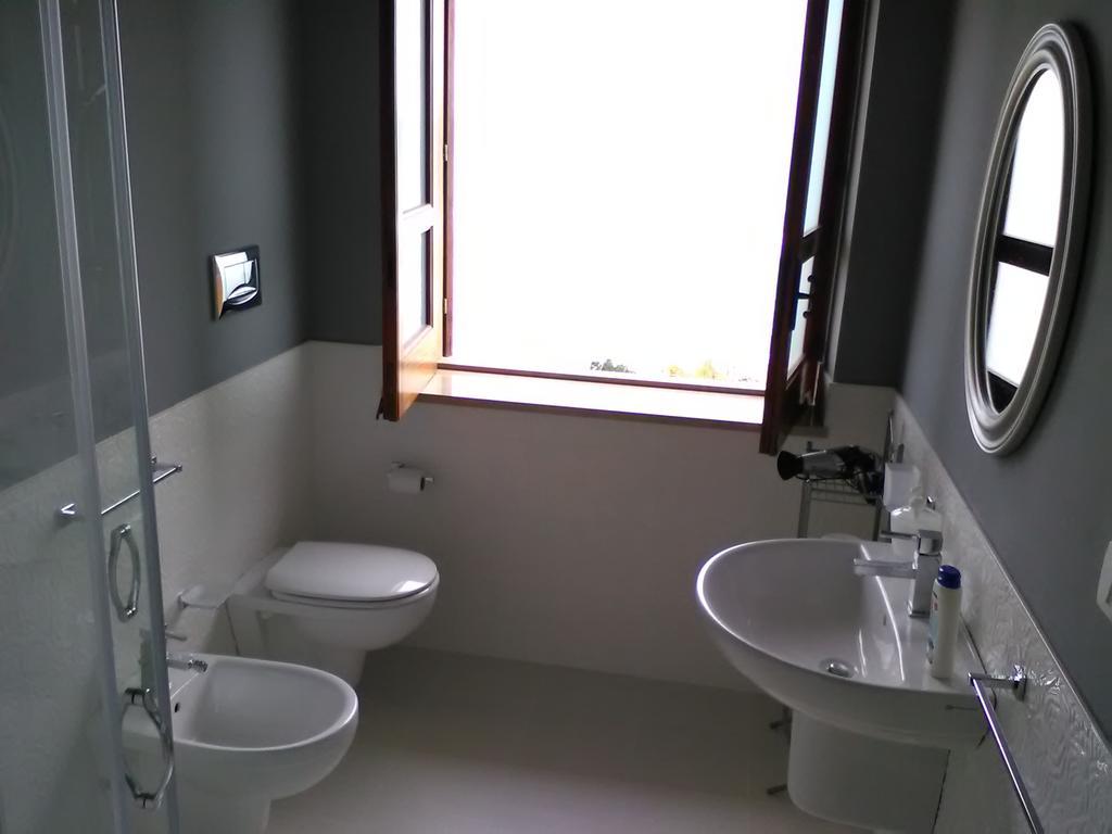 פוצאלו Villa Eva Sul Mare Area "A" מראה חיצוני תמונה