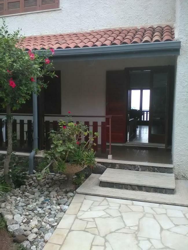 פוצאלו Villa Eva Sul Mare Area "A" מראה חיצוני תמונה
